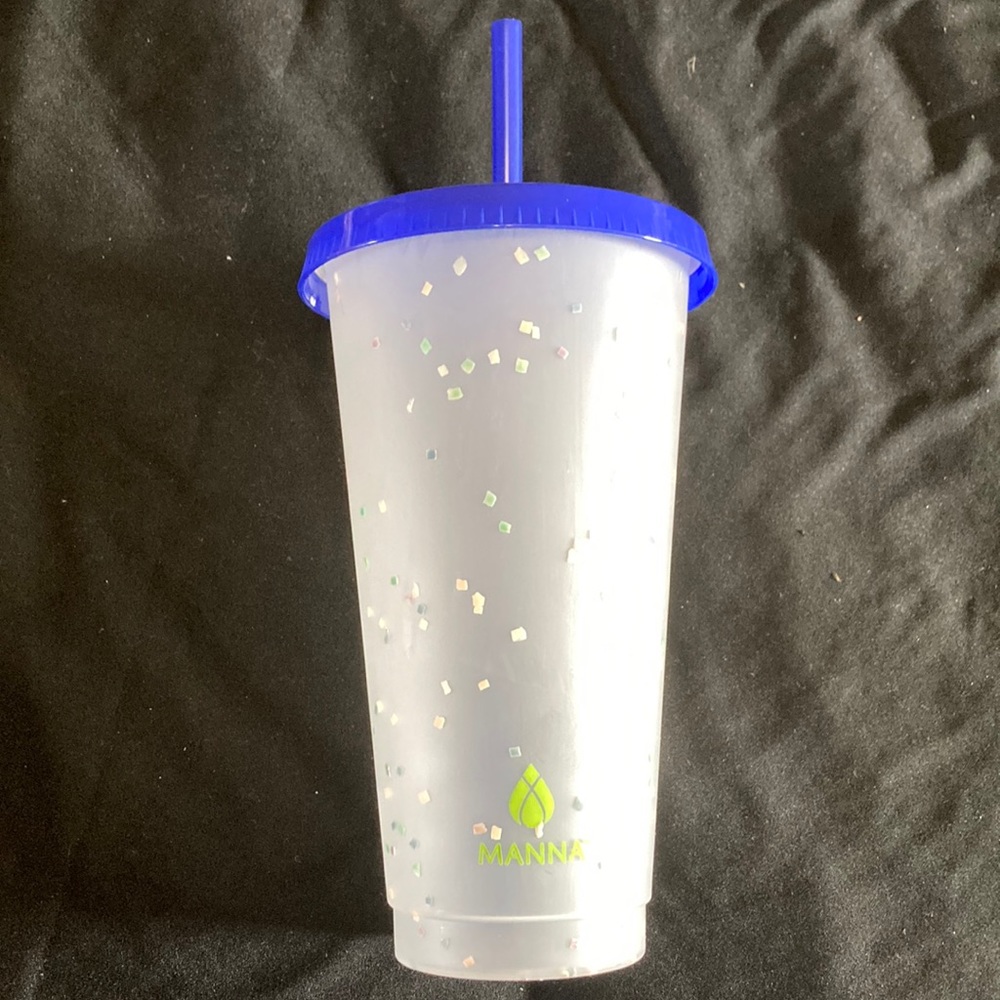 Manna color changing cold cup-confetti blue
